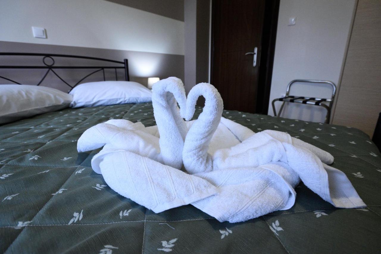 San Giorgio Luxury Apartments Ierissos Eksteriør billede